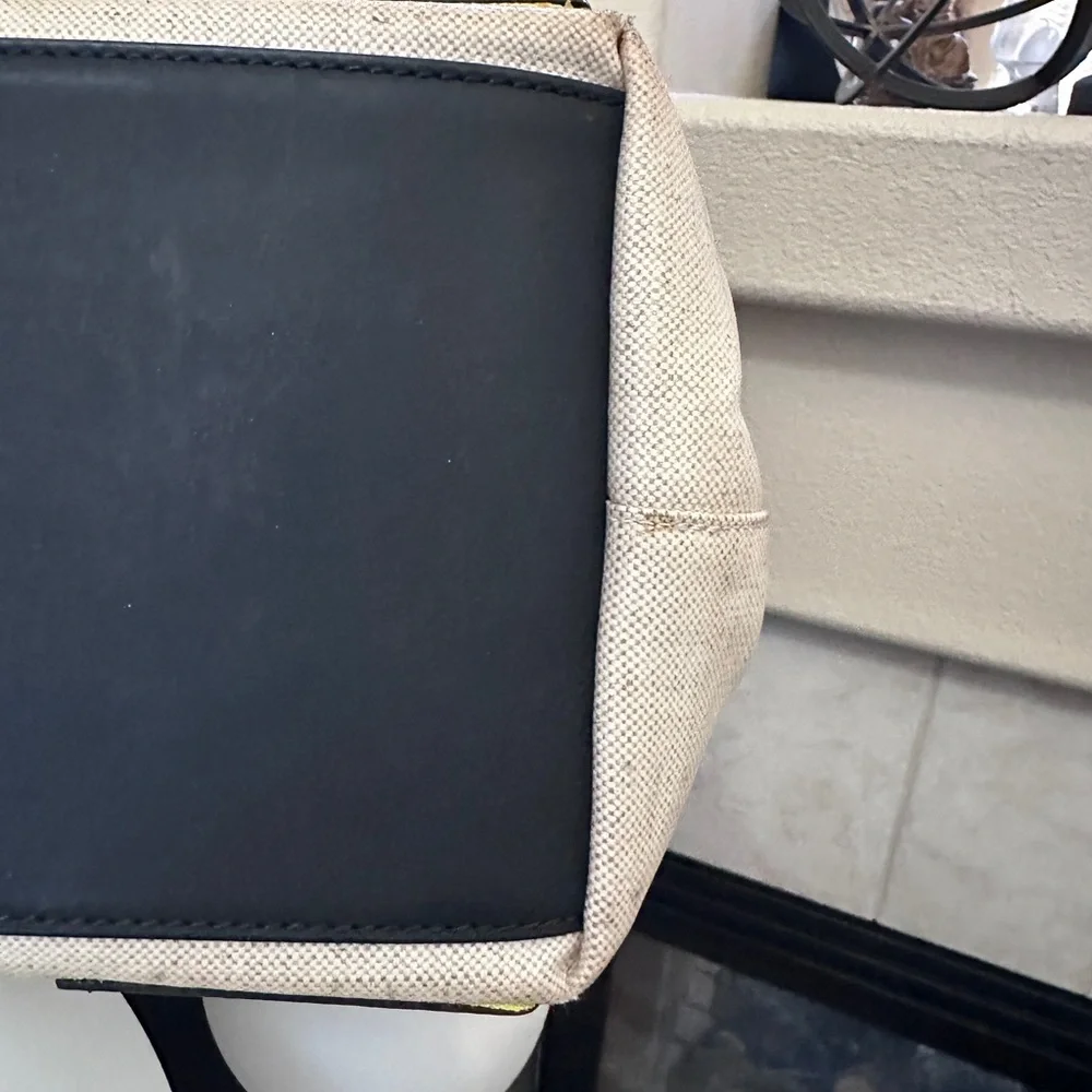 Balenciaga Beige and Yellow Tote - Picture 11 of 16